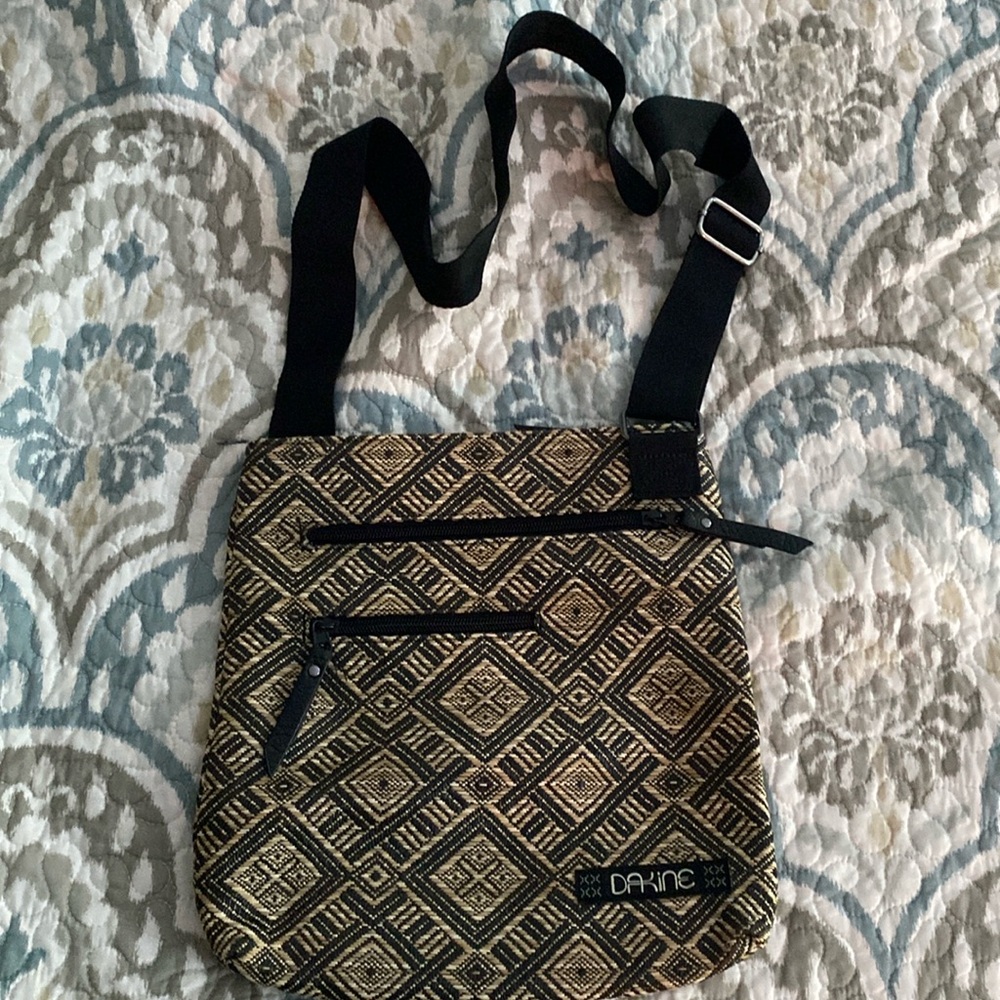 Dakine Crossbody